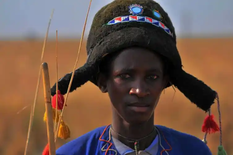 赤道几内亚,是非洲中西部的一个小国.面积为2.