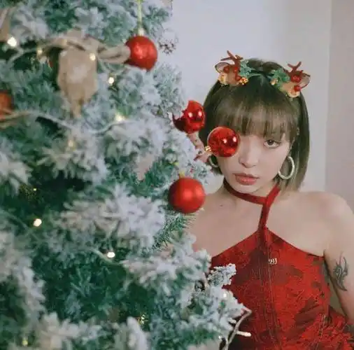 vava私密纹身有什么内涵浴缸大秀释放狂野性感风网友这还是vava吗