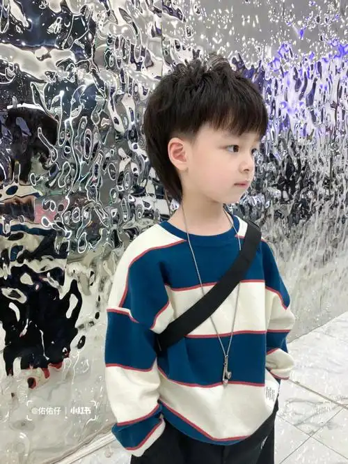 男童发型这又奶又拽的小男孩