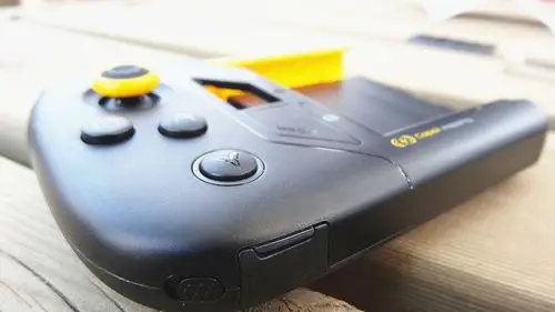 掌控半屏空间游戏随心所欲飞智黄蜂游戏手柄体验