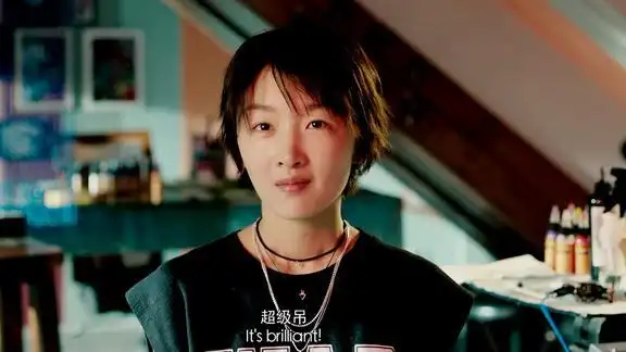 缝纫机乐队周冬雨客串国产喜剧电影短发太清爽了演技真好