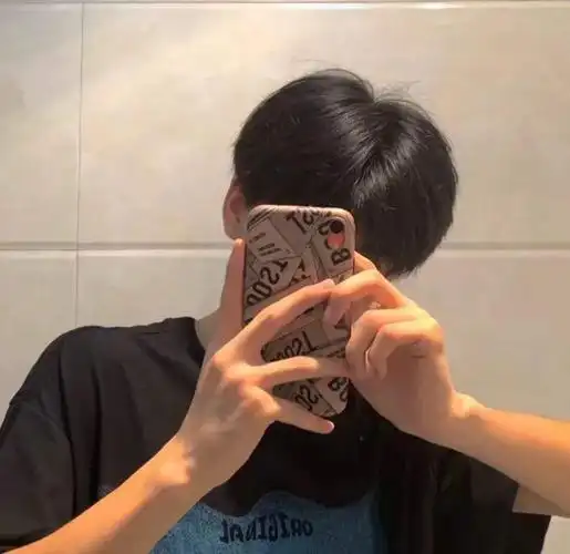 qq头像男生阳光可爱,qq头像男生阳光-图片大观-奇异网