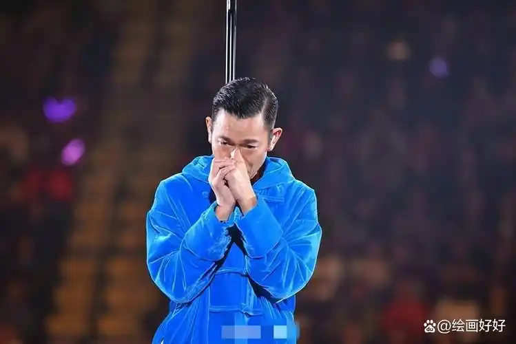 内娱最大丑闻曝出,甄妮揭露好声音黑幕,刘德华,谢霆锋卷入其中