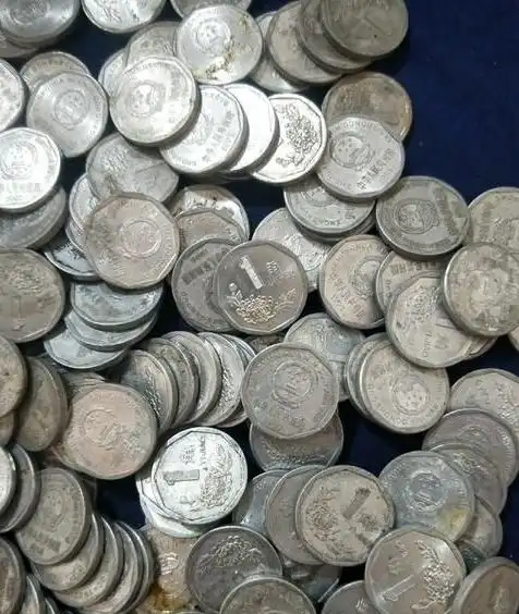 现在还有人用现金吗手里囤了一堆硬币没处花