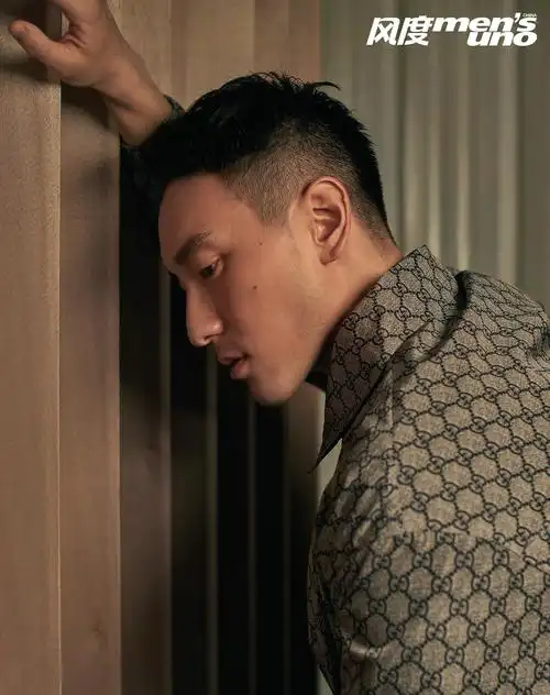 登上《风度mens uno》杂志11月号封面的@sunny王阳明|王阳明|封面