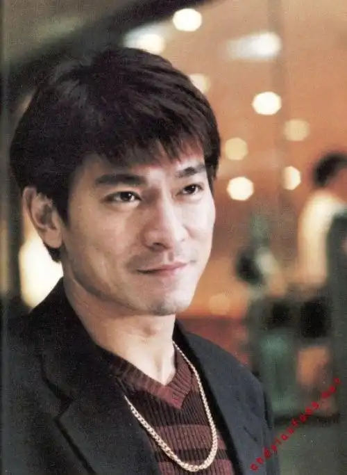 p>《龙在江湖》是由香港永盛电影公司发行的动作片 ,由 a href="#"