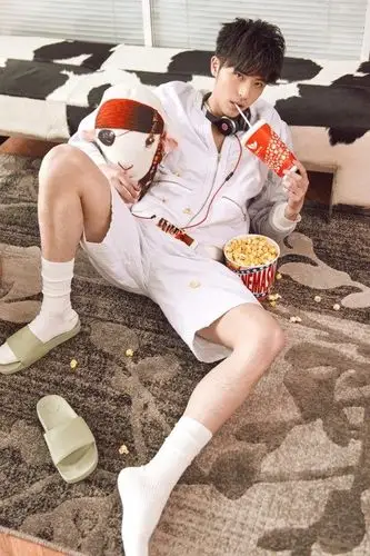 赛克西先生徐开骋时尚大片受邀纽约时装周蓄势待发