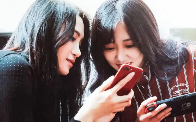 【马鹿】【陆婷x冯薪朵】叉总真饭头,不放过任何得到马鹿周边的机会.