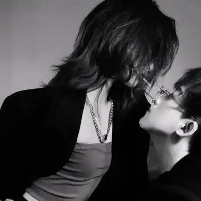 超好看的情侣头像一对高冷霸气