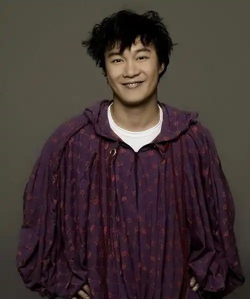 外媒评华语前五唱将,那英没上榜,邓紫棋垫底,第一名实至名归