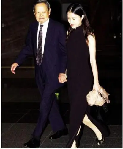 杨振宁和翁帆15年婚姻竟藏着鲜为人知的秘密网友有钱就是好