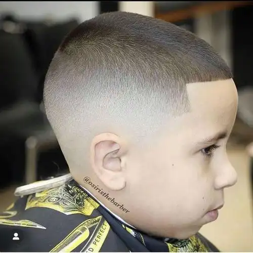 小男孩发型推荐14款又帅又有型妈妈们你家儿子值得拥有