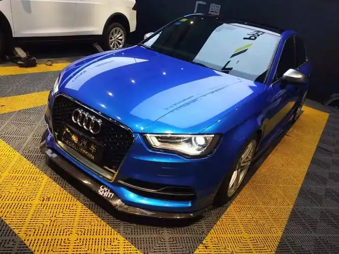德意志精神奥迪s3全车改色超亮金属宝石蓝