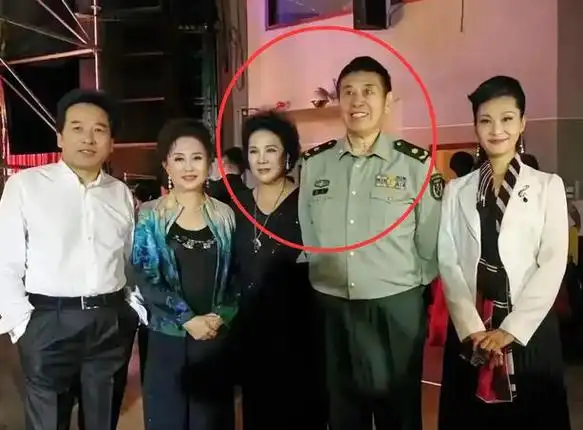 个月前,骨瘦如柴的|美声|戴玉强|郁钧剑|李丹阳|时光音乐会_网易订阅