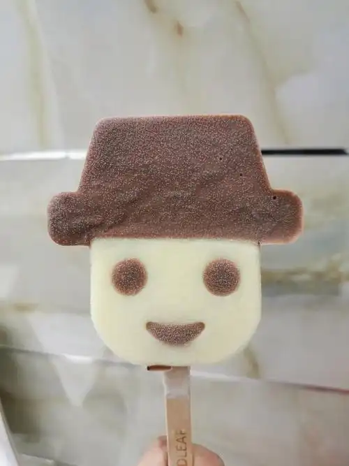 不响铃做的双色小雪人雪糕2支份