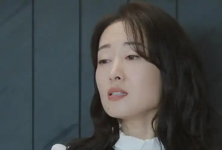 回顾明明演技一般却被吹捧老戏骨这6位演员演什么都一个样