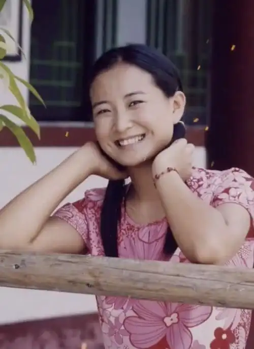 贾玲首晒瘦身照惊艳众人新片已被好莱坞索尼影业购入全球发行权