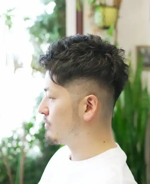 男发剪来剪去,我的最爱还是两侧铲短,百变时尚很帅气|发型|脸型|烫发