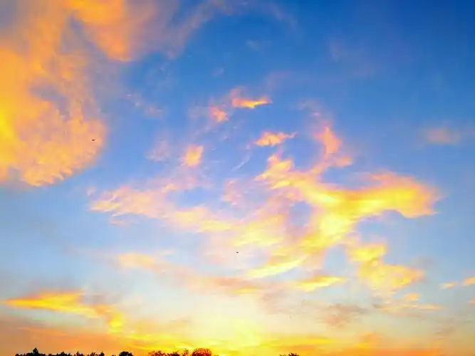 美丽的天空彩云