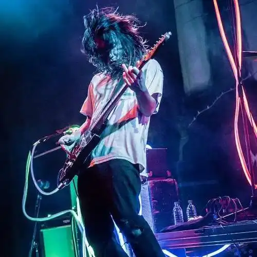 摇滚带你重回到那肆虐的青春