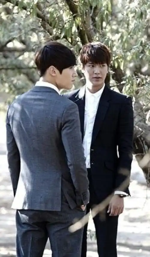 【继承者们 】李敏镐和崔振赫