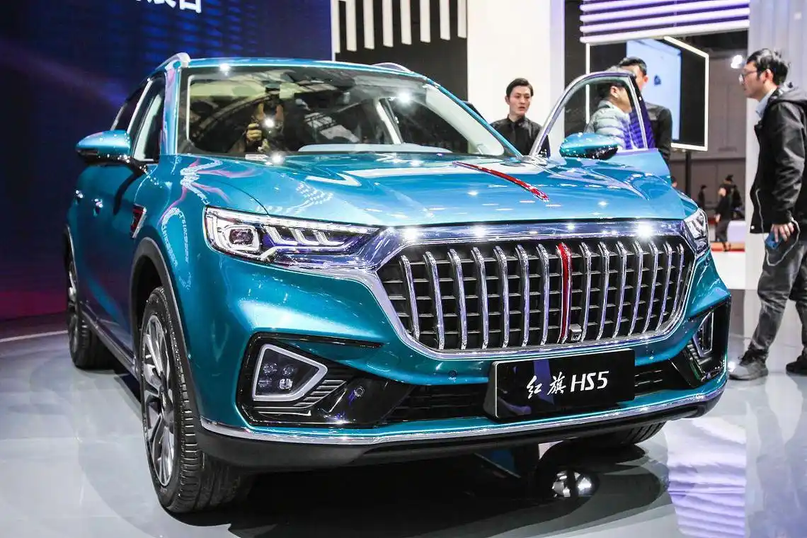 红旗hs5的价格受到车型与配置,地区差异,购车政策等因素的影响.