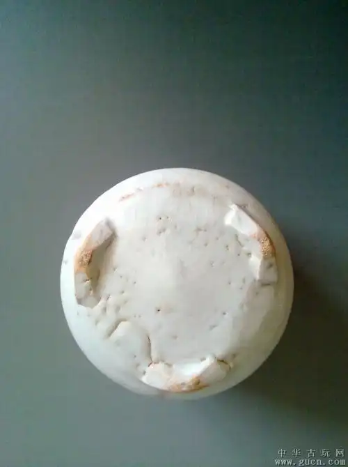 明代青白釉多弦纹香炉(仿品)