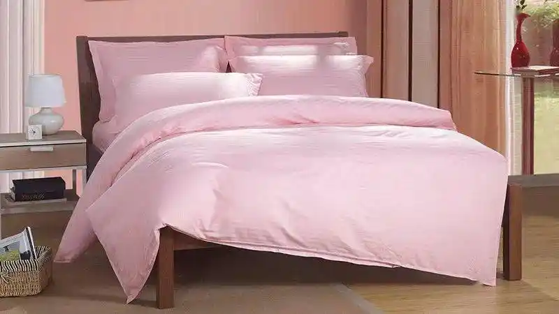 睡什么颜色的床单不易生病运气好这可是风水大忌