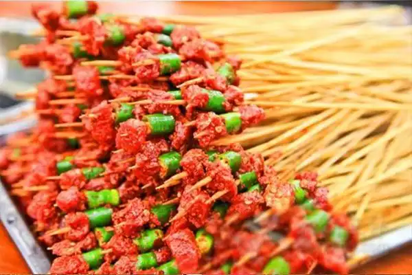 解析开成都串串香加盟店好不好