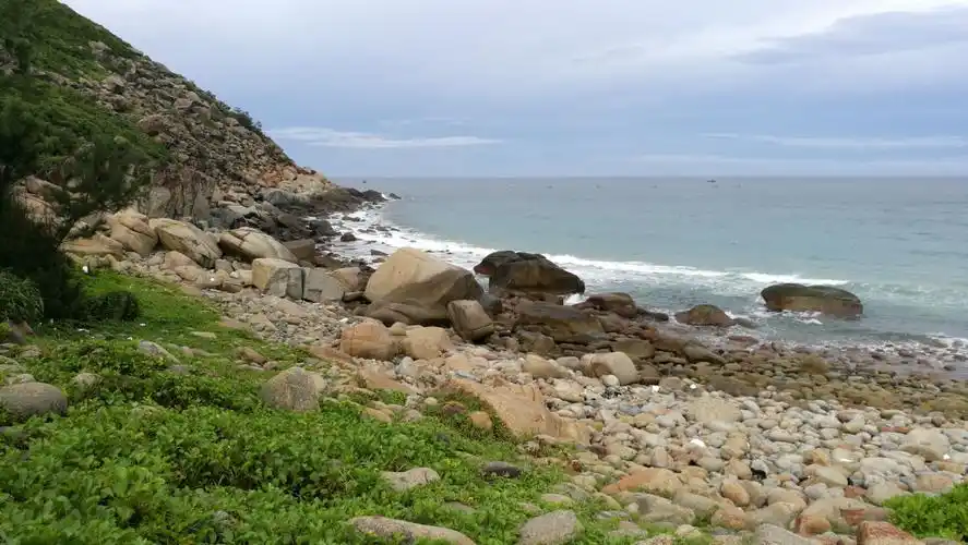 万宁大花角卵石海岸