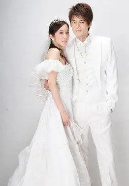 许慧欣结婚了吗许慧欣老公是谁 - 佩龙个人网