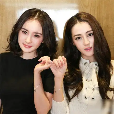 作为迪丽热巴的"闺蜜",这次要爆红!