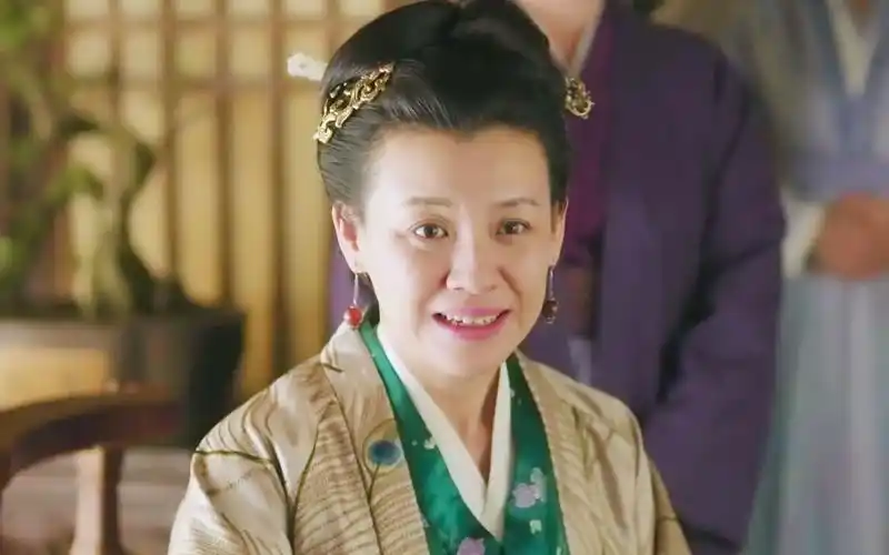 【刘琳】——《知否》大娘子cut 大娘子提议要把允儿许给长柏,被盛老