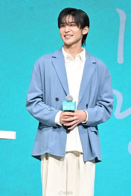 内村光良天海佑希目黒莲今田美桜共同出席晴れ风发表会