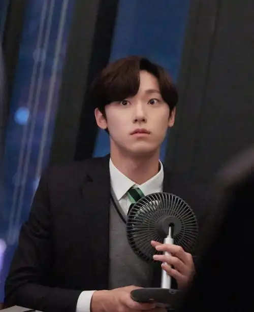 《再次十八岁》李到晛