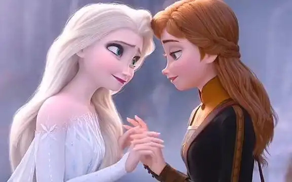 冰雪奇缘两姐妹的世纪拥抱