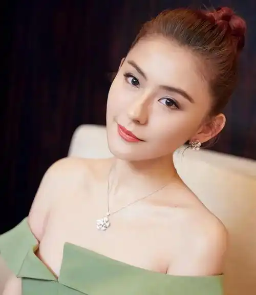 热依扎图片 个人资料9美女明星馆:热依扎,哈萨克族女神0 | 说明书网