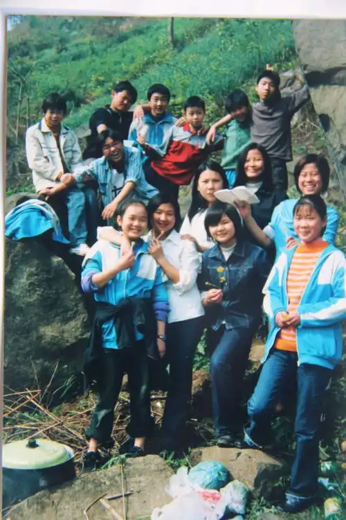 开封19年前的历史:西大梁平实中第2届初中之初2003级2班,老2班