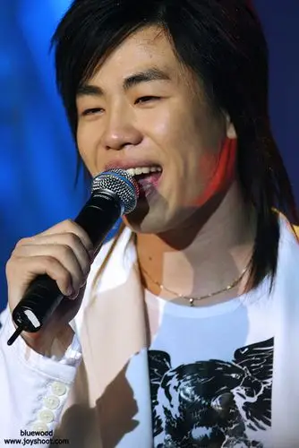 香港新生代原创歌手-----胡彦斌