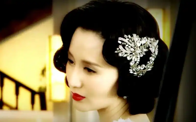 千金女贼姚媚儿张萌个人向落地开花