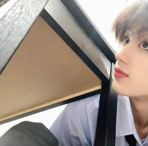 丁程鑫丨怎么有这么帅气可爱的男孩子哇