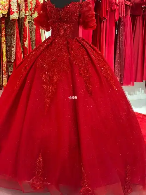 莆田涵江新娘看过来新款红色拖尾婚纱