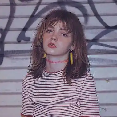 欧美范气质高冷头像英伦范冷漠美女头像