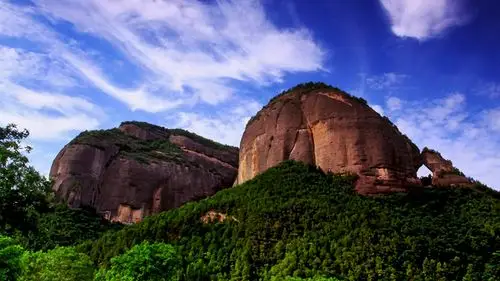 照金薛家寨风光(箭穿石)(1/1)