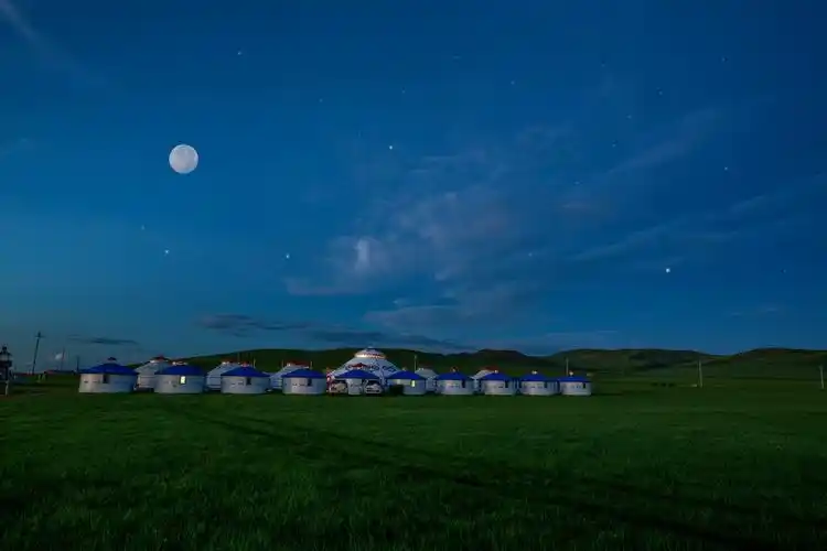 其它 北国碧玉 呼伦贝尔草原采风摘选 写美篇现代的牧民之家,放牧有