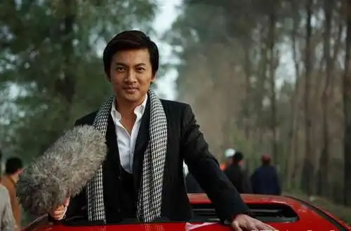 苏有朋变选秀狂人 《爱情左灯右行》飙演技(图)