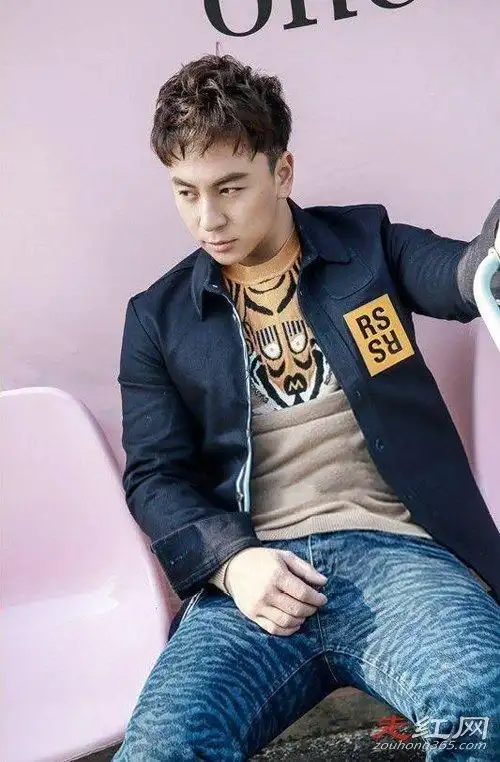 释小龙杨丽晓结婚照怎么回事还曾经和何洁有过一段情