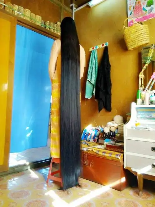 缅甸长发女:亚洲版长发公主(新增6张图片在第5页)