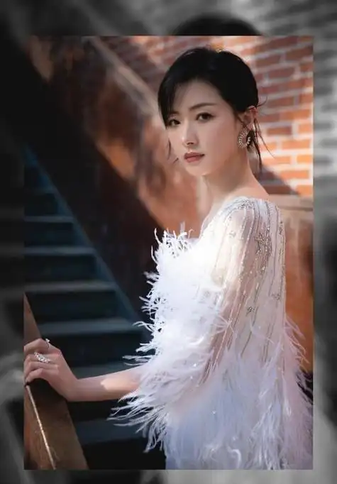 "不婚族"万茜:我这辈子最正确的决定,就是嫁给普通摄影师老公