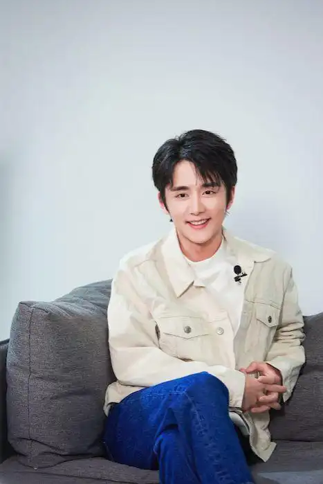 从张新成身上,我也学到了很多,努力坚持有主见